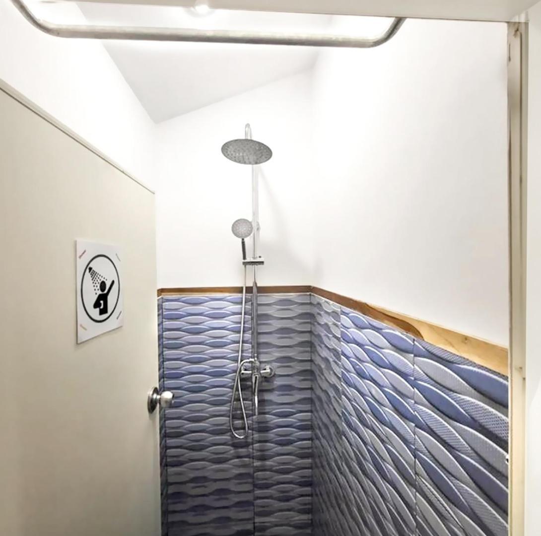 Mypatong Social Hostel מראה חיצוני תמונה