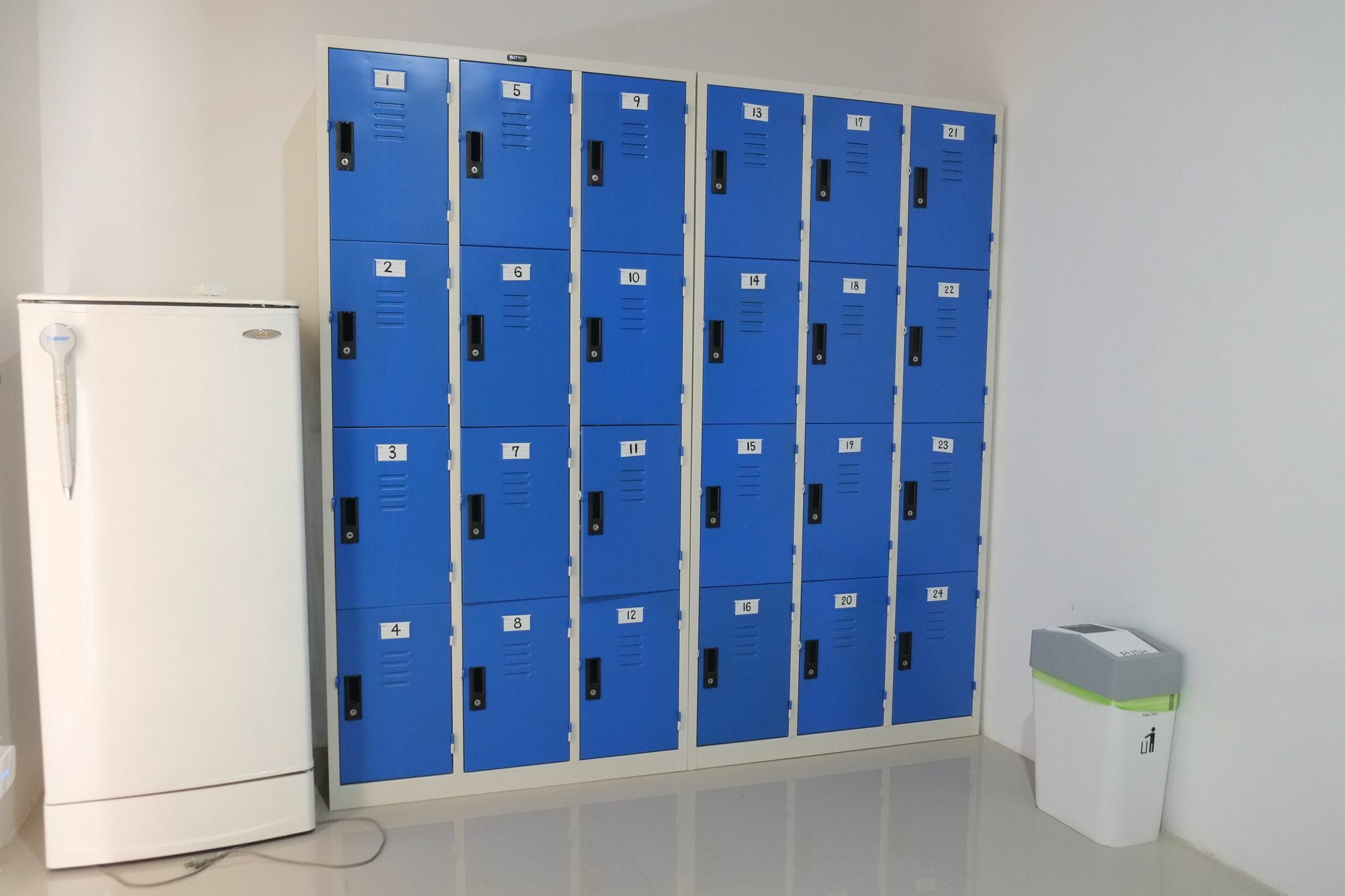 Mypatong Social Hostel מראה חיצוני תמונה