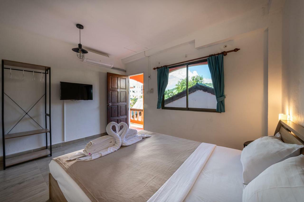 Mypatong Social Hostel מראה חיצוני תמונה