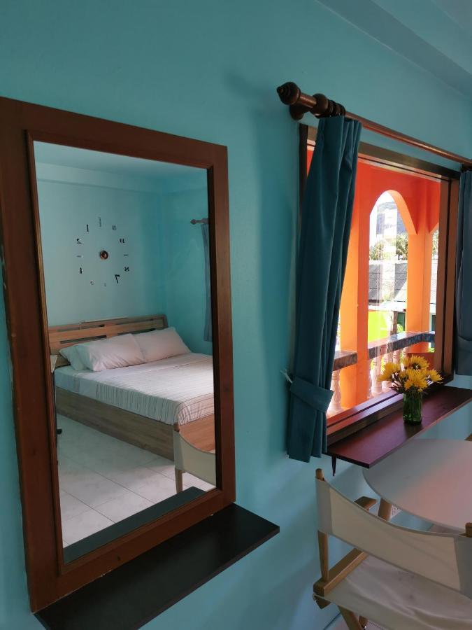 Mypatong Social Hostel מראה חיצוני תמונה